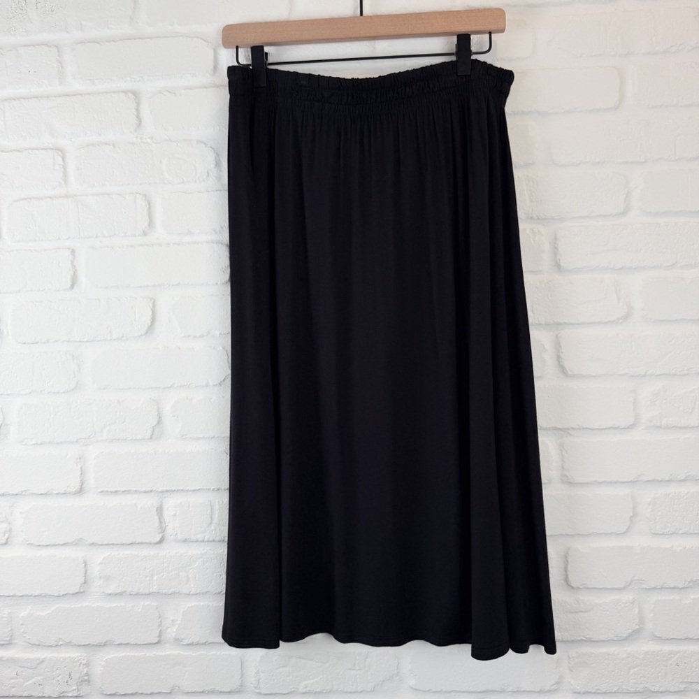 The Frock NYC Black Tshirt Knee Length Skirt Elastic Waist Stretchy Pull-on XL